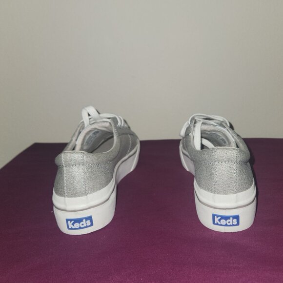 Keds Jump Kick Gray  Women Size 7.5 Pre Owned  Excellent  Condition - Picture 7 of 8